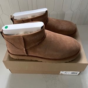 UGG Ultra Mini - Chestnut Size 9 Women